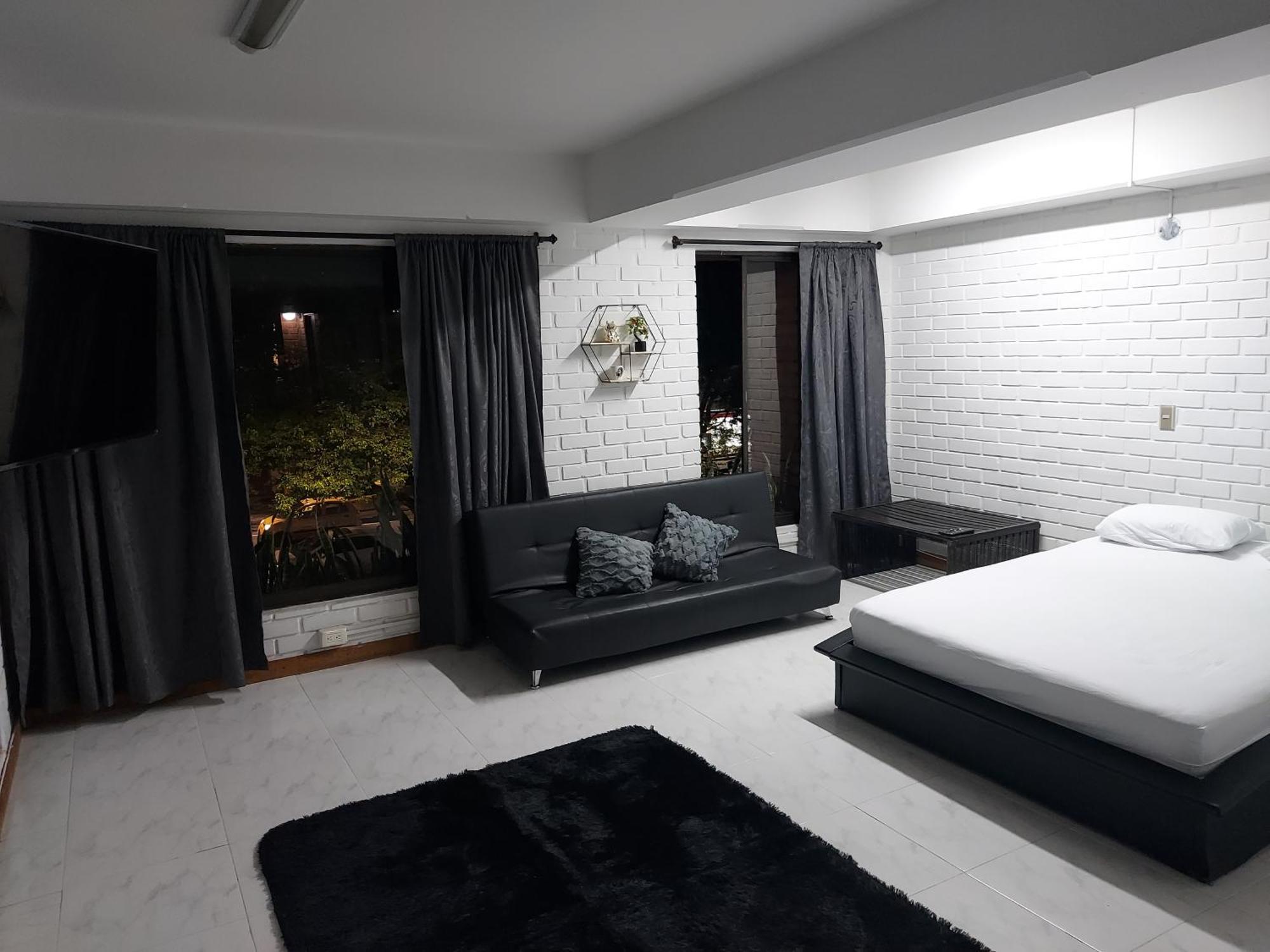 Tipo Loft Parque Del Poblado Apartamento *